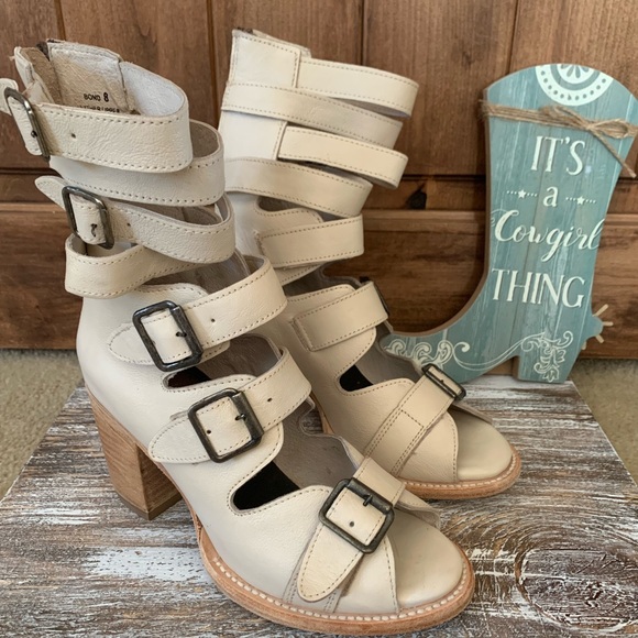 Freebird Bond Sandal. Size 8 - Picture 2 of 7